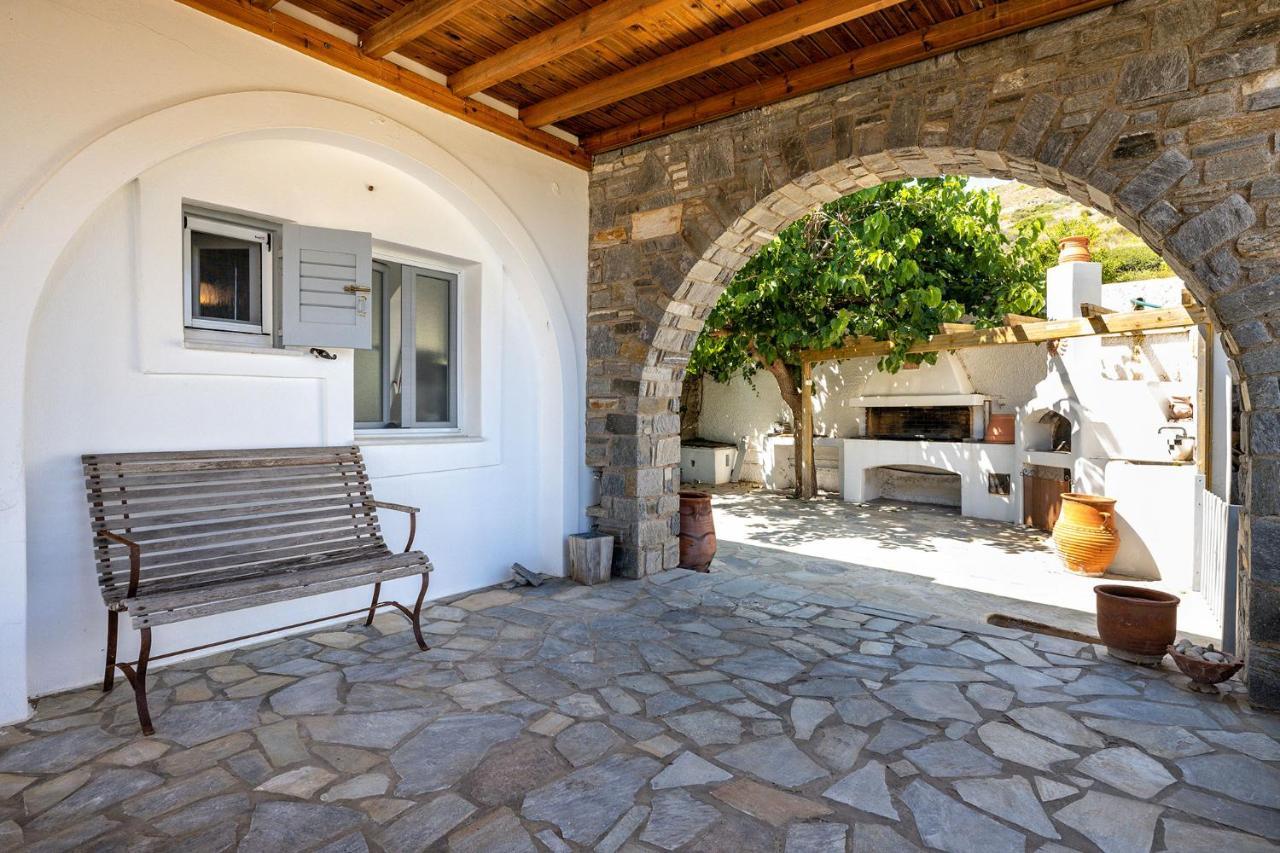 Daphne'S Lux Villa Paraspori  Exterior foto